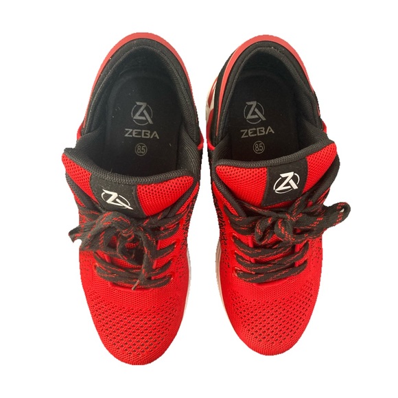 NIB Zeba Hands-free Sneakers Cherry Red - Picture 3 of 7